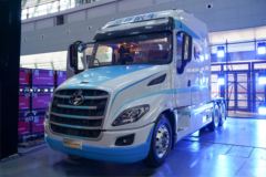 乘龙T7房车牵引车泰州市火热促销中 让利高达0.2万