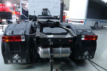 �������� ����T7C����� 600���� 6X4 AMT�Զ���ǣ����(����)ͼƬ