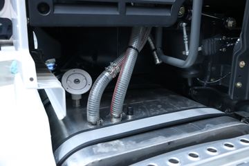 �������� ����T7C����� 600���� 6X4 AMT�Զ���ǣ����(����)ͼƬ