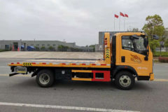 中国重汽HOWO 豪曼H3 先锋版 130马力 4X2 清障车(专威牌)(HTW5048TQZPZ6)