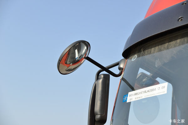 国六解放J6L载货车尊享版限时促销中 优惠0.3万