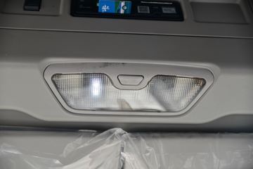 һ����� J6L�п� ��Ӣ�� 240���� 4X2 6.75�ײ�դʽ�ػ���(CA5180CCYP62K1L4A1E5)ͼƬ