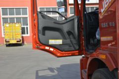 一汽解放 J6L中卡 质惠版绿通 240马力 4X2 6.8米厢式载货车(国六)(CA5180XXYP62K1L4A2E6)