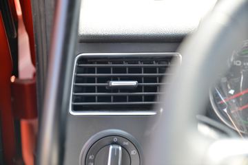 һ����� J6L�п� ��Ӣ�� 240���� 4X2 6.75�ײ�դʽ�ػ���(CA5180CCYP62K1L4A1E5)ͼƬ