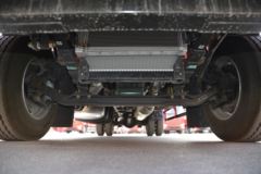 一汽解放 J6L中卡 质惠版绿通 240马力 4X2 6.8米厢式载货车(国六)(CA5180XXYP62K1L4A2E6)