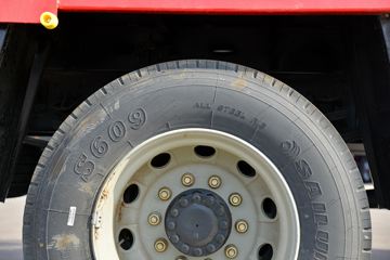 һ����� J6L�п� ��Ӣ�� 240���� 4X2 6.75�ײ�դʽ�ػ���(CA5180CCYP62K1L4A1E5)ͼƬ