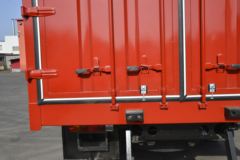 一汽解放 J6L中卡 质惠版绿通 240马力 4X2 6.8米厢式载货车(国六)(CA5180XXYP62K1L4A2E6)