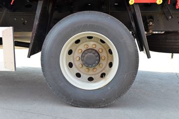 һ����� J6L�п� ��Ӣ�� 240���� 4X2 6.75�ײ�դʽ�ػ���(CA5180CCYP62K1L4A1E5)ͼƬ