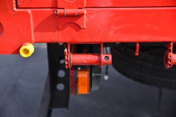 һ����� J6L�п� ��Ӣ�� 240���� 4X2 6.75�ײ�դʽ�ػ���(CA5180CCYP62K1L4A1E5)ͼƬ