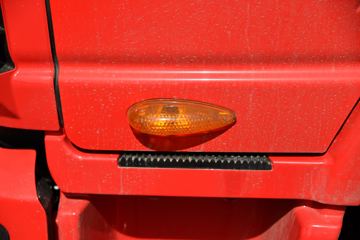 ���� ����˹V9 220���� 4X2 6.8�ײ�դʽ�ػ���(HFC5180CCYB90K2E2S)ͼƬ