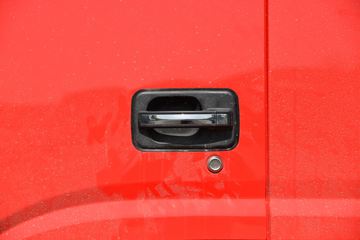 ���� ����˹V9 220���� 4X2 6.8�ײ�դʽ�ػ���(HFC5180CCYB90K2E2S)ͼƬ