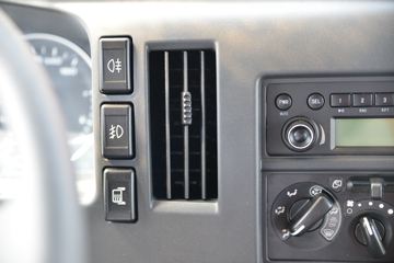 ���� ����˹V9 220���� 4X2 6.8�ײ�դʽ�ػ���(HFC5180CCYB90K2E2S)ͼƬ