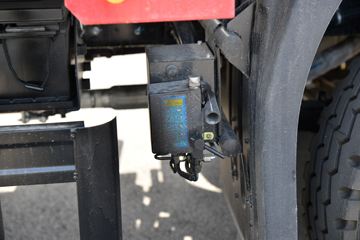 ���� ����˹V9 220���� 4X2 6.8�ײ�դʽ�ػ���(HFC5180CCYB90K2E2S)ͼƬ