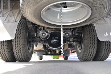 ���� ����˹V9 220���� 4X2 6.8�ײ�դʽ�ػ���(HFC5180CCYB90K2E2S)ͼƬ