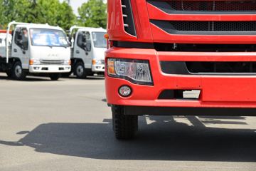 ���� ����˹Q9 195���� 4X2 6.2�������ػ���(����)(HFC1181B80K1D4S)ͼƬ