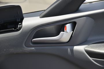 ���� ����˹Q9 195���� 4X2 6.2�������ػ���(����)(HFC1181B80K1D4S)ͼƬ