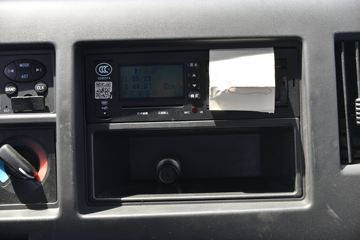 ���� ����˹Q9 195���� 4X2 6.2�������ػ���(����)(HFC1181B80K1D4S)ͼƬ