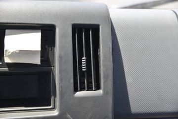 ���� ����˹Q9 195���� 4X2 6.2�������ػ���(����)(HFC1181B80K1D4S)ͼƬ