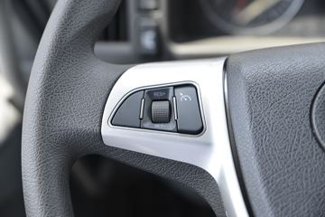 ���� ����˹Q9 195���� 4X2 6.2�������ػ���(����)(HFC1181B80K1D4S)ͼƬ