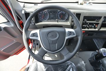 ���� ����˹Q9 195���� 4X2 6.2�������ػ���(����)(HFC1181B80K1D4S)ͼƬ