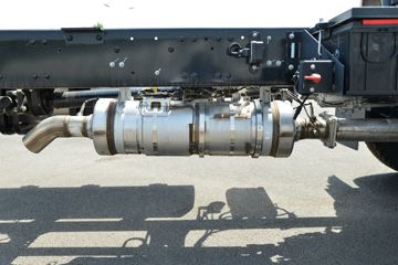 ���� ����˹Q9 195���� 4X2 6.2�������ػ���(����)(HFC1181B80K1D4S)ͼƬ