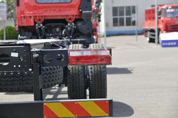 ���� ����˹Q9 195���� 4X2 6.2�������ػ���(����)(HFC1181B80K1D4S)ͼƬ