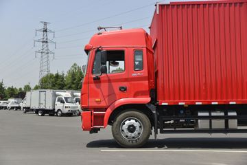 ���� �����A5L�п� 220���� 4X2 6.8����ʽ�ػ���(HFC5181XXYP3K2A50S2V)ͼƬ