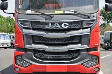 ���� �����A5L�п� 220���� 4X2 6.8����ʽ�ػ���(HFC5181XXYP3K2A50S2V)ͼƬ