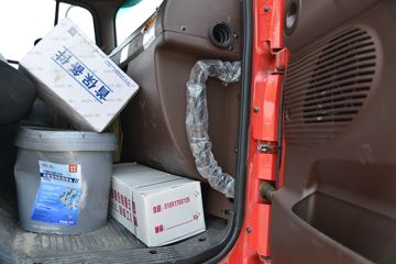 ���� �����A5L�п� 220���� 4X2 6.8����ʽ�ػ���(HFC5181XXYP3K2A50S2V)ͼƬ