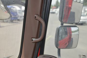 ���� �����A5L�п� 220���� 4X2 6.8����ʽ�ػ���(HFC5181XXYP3K2A50S2V)ͼƬ