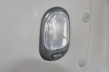 ���� �����A5L�п� 220���� 4X2 6.8����ʽ�ػ���(HFC5181XXYP3K2A50S2V)ͼƬ