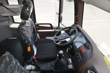 ���� �����A5L�п� 220���� 4X2 6.8����ʽ�ػ���(HFC5181XXYP3K2A50S2V)ͼƬ