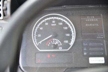 ���� �����A5L�п� 220���� 4X2 6.8����ʽ�ػ���(HFC5181XXYP3K2A50S2V)ͼƬ