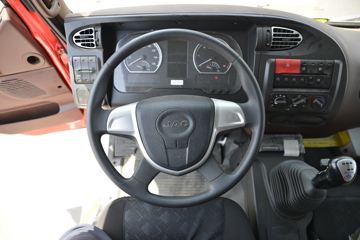 ���� �����A5L�п� 220���� 4X2 6.8����ʽ�ػ���(HFC5181XXYP3K2A50S2V)ͼƬ