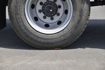 ���� �����A5L�п� 220���� 4X2 6.8����ʽ�ػ���(HFC5181XXYP3K2A50S2V)ͼƬ