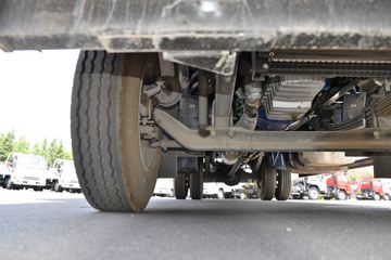 ���� �����A5L�п� 220���� 4X2 6.8����ʽ�ػ���(HFC5181XXYP3K2A50S2V)ͼƬ