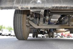 江淮 格尔发A5L中卡 220马力 4X2 6.8米厢式载货车(HFC5181XXYP3K2A50S2V)