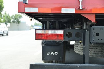 ���� �����A5L�п� 220���� 4X2 6.8����ʽ�ػ���(HFC5181XXYP3K2A50S2V)ͼƬ