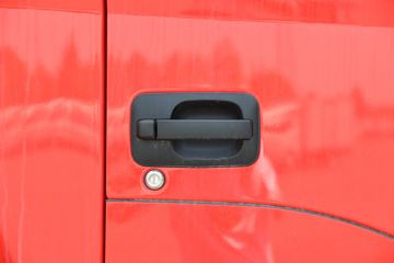 ���� �����A5L�п� 220���� 4X2 6.8�ײ�դʽ�ػ���(HFC5181CCYP3K2A50S2HV)ͼƬ