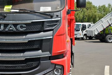 ���� �����A5L�п� 220���� 4X2 6.8�ײ�դʽ�ػ���(HFC5181CCYP3K2A50S2HV)ͼƬ