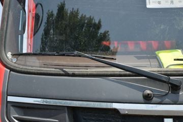 ���� �����A5L�п� 220���� 4X2 6.8�ײ�դʽ�ػ���(HFC5181CCYP3K2A50S2HV)ͼƬ