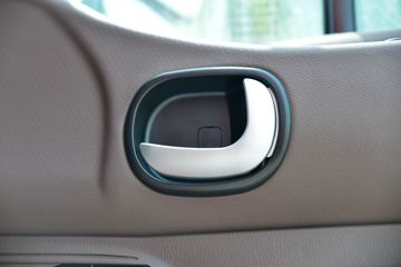 ���� �����A5L�п� 220���� 4X2 6.8�ײ�դʽ�ػ���(HFC5181CCYP3K2A50S2HV)ͼƬ