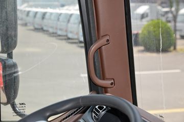 ���� �����A5L�п� 220���� 4X2 6.8�ײ�դʽ�ػ���(HFC5181CCYP3K2A50S2HV)ͼƬ