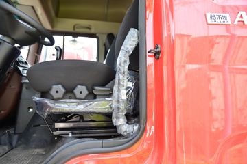 ���� �����A5L�п� 220���� 4X2 6.8�ײ�դʽ�ػ���(HFC5181CCYP3K2A50S2HV)ͼƬ