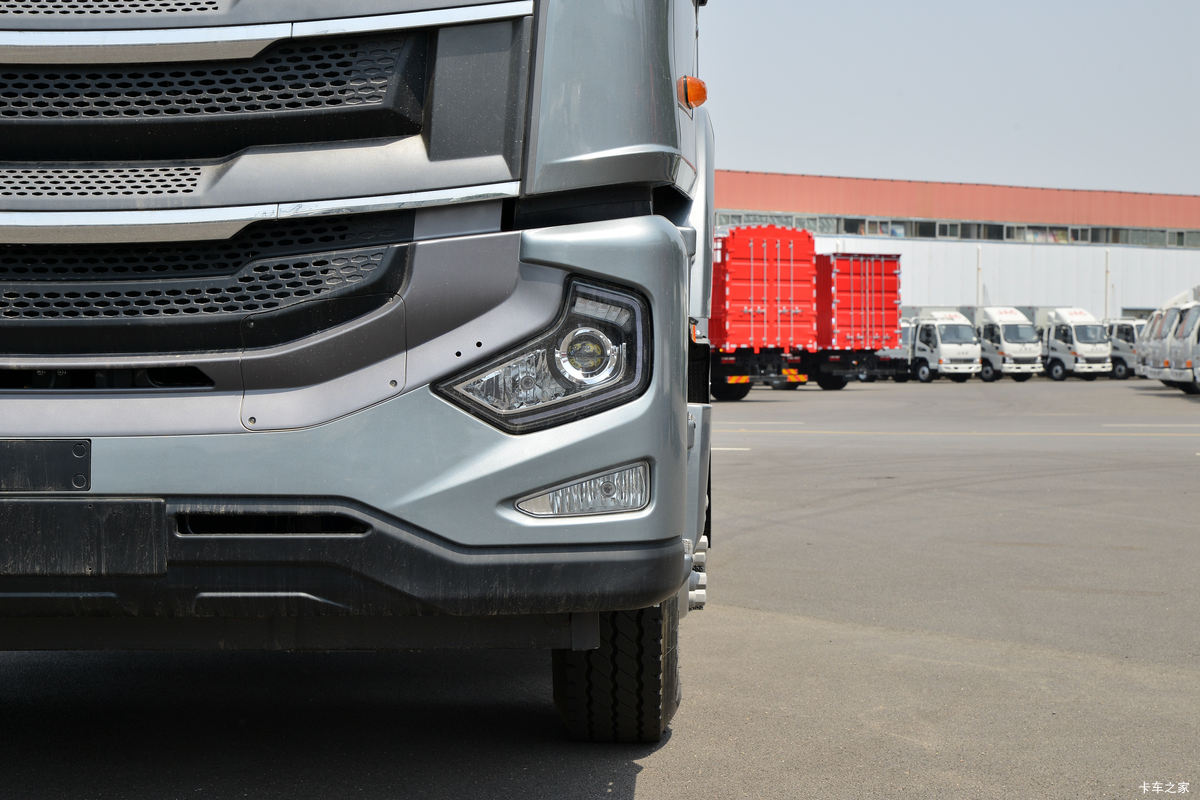 ���� �����A5W�ؿ� 480���� 6X4ǣ����(HFC4251P12K7E33S2V)���                                                