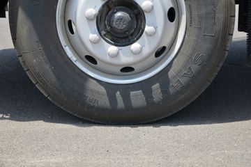 ���� �����A5L�п� 220���� 4X2 6.8�ײ�դʽ�ػ���(HFC5181CCYP3K2A50S2HV)ͼƬ