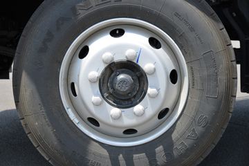 ���� �����A5L�п� 220���� 4X2 6.8�ײ�դʽ�ػ���(HFC5181CCYP3K2A50S2HV)ͼƬ