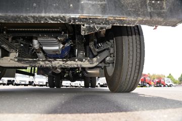 ���� �����A5L�п� 220���� 4X2 6.8�ײ�դʽ�ػ���(HFC5181CCYP3K2A50S2HV)ͼƬ