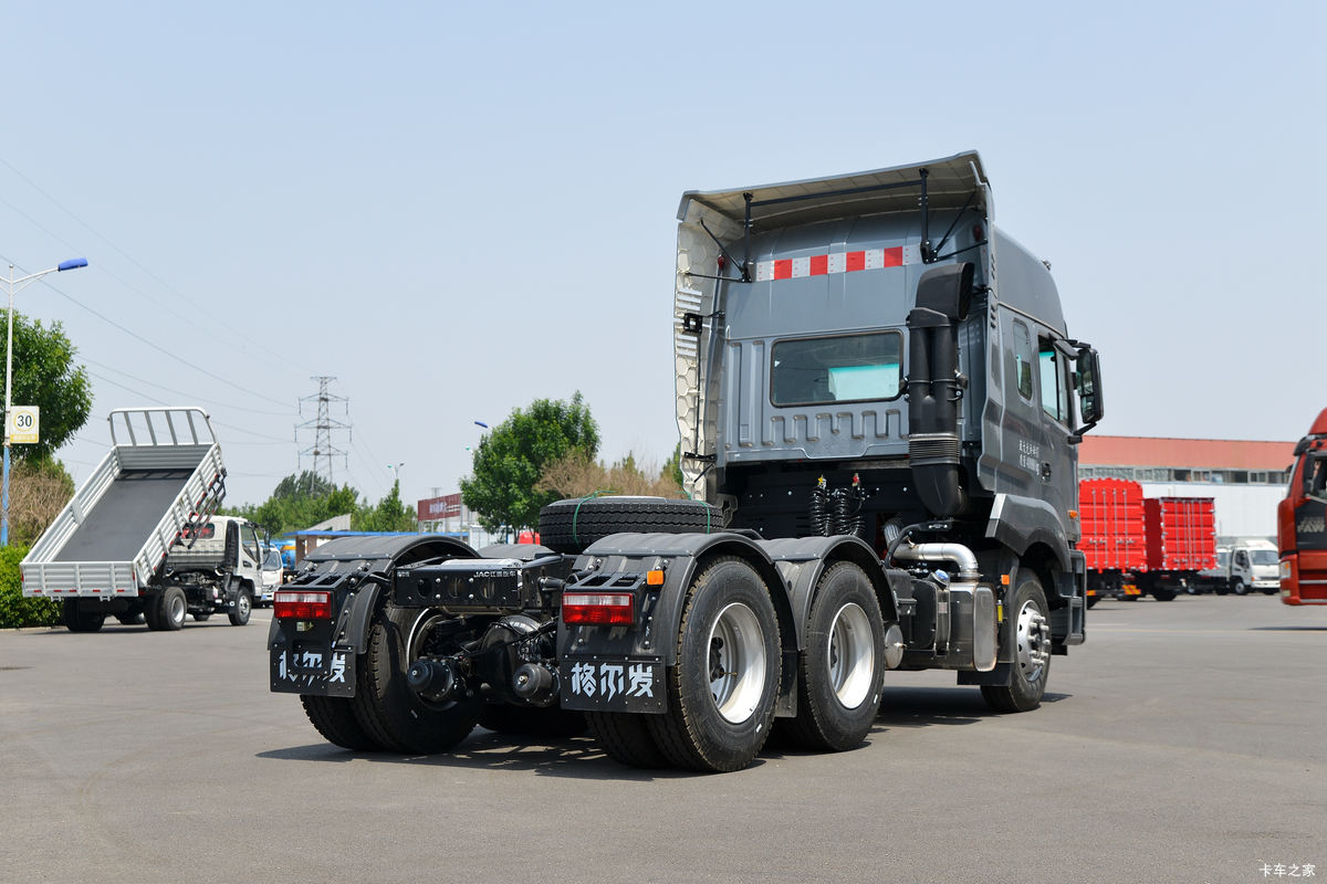 ���� �����A5W�ؿ� 480���� 6X4ǣ����(HFC4251P12K7E33S2V)���                                                