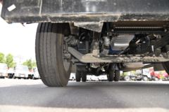 江淮 格尔发A5L中卡 220马力 4X2 6.8米仓栅式载货车(HFC5181CCYP3K2A50S2HV)